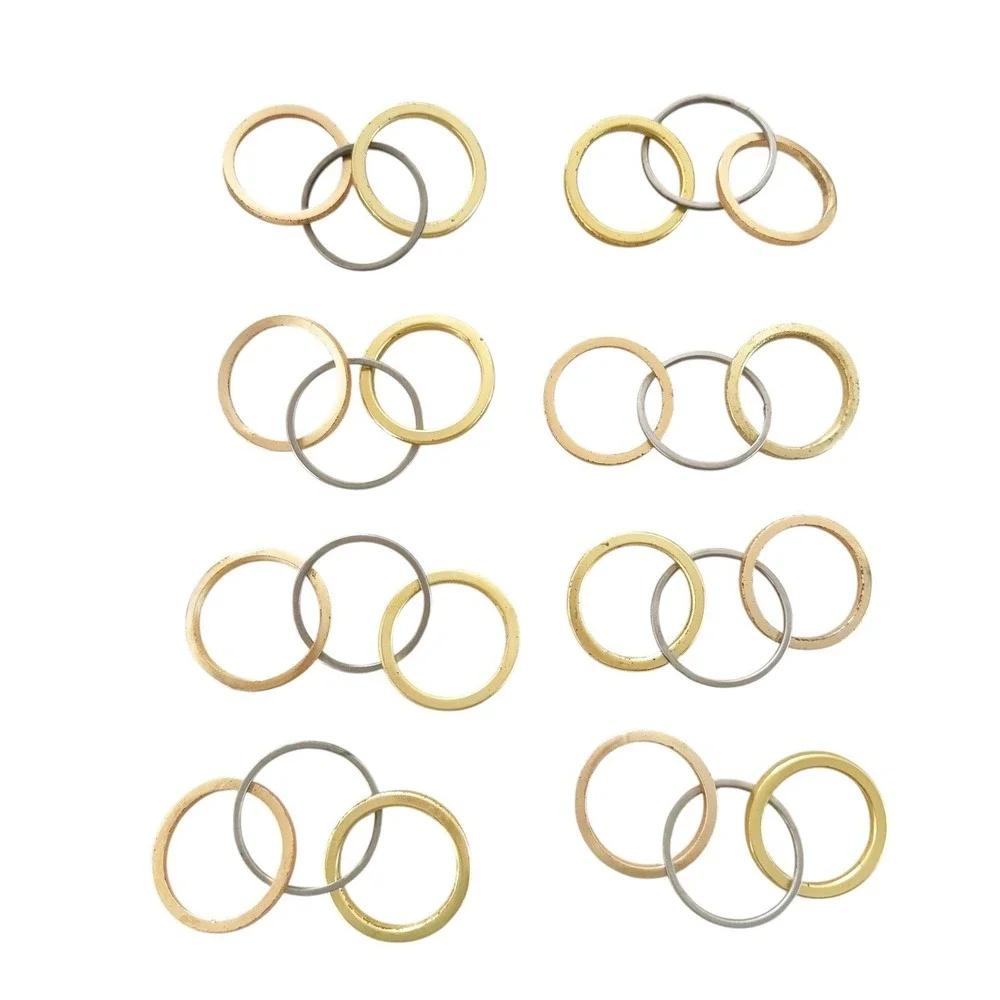 Set Of 8 Tri Colored Interlocking Napkin Rings Contemporary Mixed Metals
